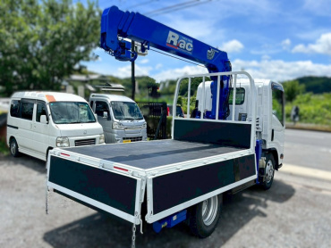 いすゞ エルフ ユニック 小型 TRG-NMR85R 年式 H29 [写真03]