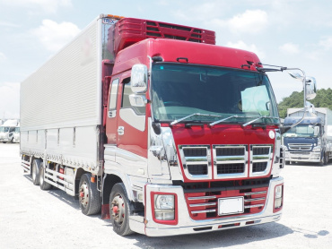 いすゞ ギガ 冷凍ウイング 大型 QKG-CYJ77A 年式 H28[写真05]