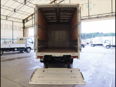 三菱ふそう キャンター ウイング車 小型 2PG-FEB90 年式 R2 [写真04]