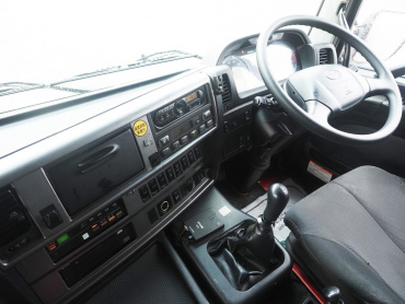 日野 プロフィア 平ボディ 大型 QPG-FW1EXEG 年式 H27[写真19]