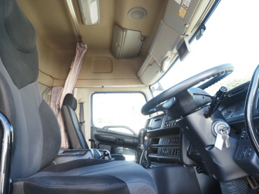 日野 プロフィア ウイング車 大型 QPG-FW1EXEG 年式 H29[写真31]
