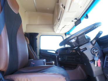 日野 プロフィア ウイング車 大型 2DG-FW1EHG 年式 H30[写真34]