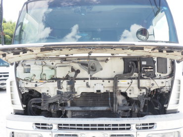 いすゞ ギガ ウイング車 大型 PKG-CYJ77W8 年式 H22[写真45]