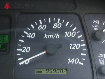 いすゞ ギガ ウイング車 大型 PKG-CYJ77W8 年式 H22[写真39]