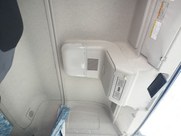 三菱ふそう スーパーグレート ウイング車 大型 QPG-FS64VZ 年式 H27[写真47]