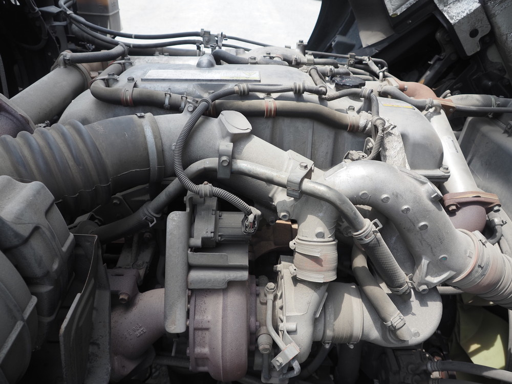 いすゞ ギガ ウイング車 大型 QKG-CYJ77A 年式 H26[写真48]