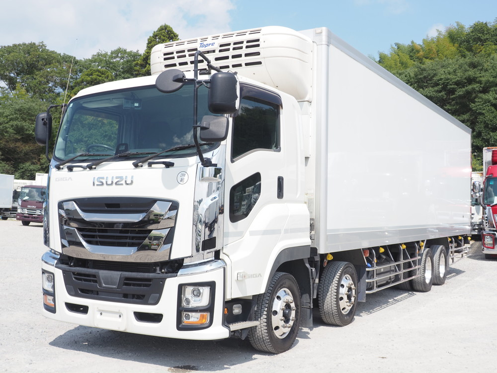いすゞ ギガ 冷凍バン 大型 2PG-CYJ77CA 年式 R2[写真01]