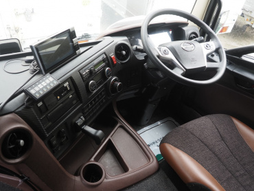 日野 プロフィア ウイング車 大型 2DG-FW1AHG 年式 R2[写真33]
