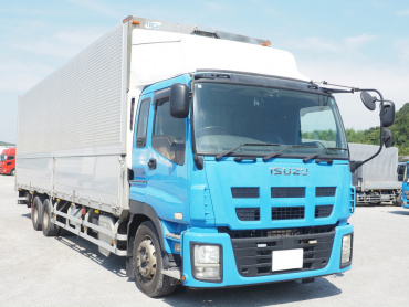 いすゞ ギガ ウイング車 大型 QKG-CYY77AY 年式 H26[写真05]