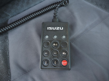 いすゞ フォワード 冷凍バン 中増t LKG-FTR90T2 年式 H25[写真29]