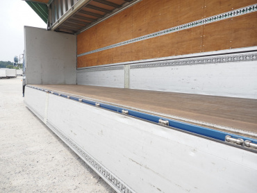 日野 プロフィア ウイング車 大型 QPG-FW1EXEG 年式 H29[写真24]