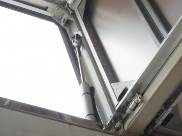 日野 プロフィア ウイング車 大型 QPG-FW1EXEG 年式 H29[写真16]