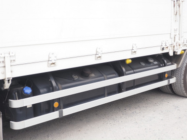 いすゞ ギガ ウイング車 大型 QKG-CYJ77A 年式 H26 [写真15]