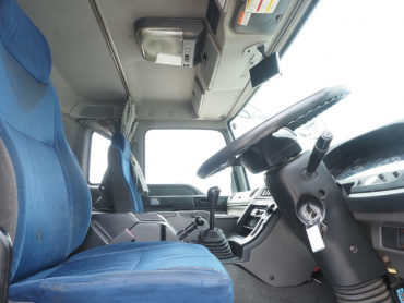 いすゞ ギガ ウイング車 大型 QKG-CYJ77A 年式 H26 [写真30]