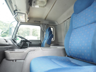 いすゞ ギガ ウイング車 大型 QKG-CYJ77A 年式 H26 [写真39]