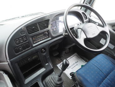 いすゞ ギガ ウイング車 大型 QKG-CYJ77A 年式 H26 [写真32]