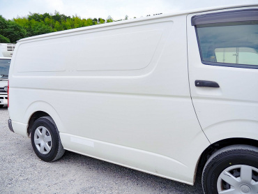 トヨタ ハイエース 冷凍バン 小型 QDF-GDH201V 年式 R1[写真05]
