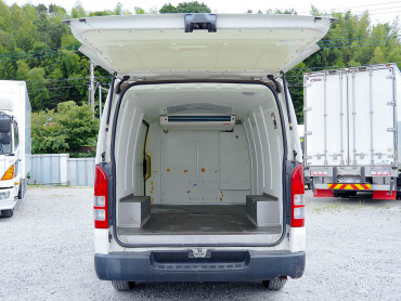 トヨタ ハイエース 冷凍バン 小型 QDF-GDH201V 年式 R1[写真09]