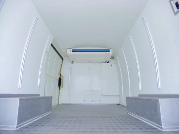 トヨタ ハイエース 冷凍バン 小型 QDF-GDH206V 年式 H30[写真15]
