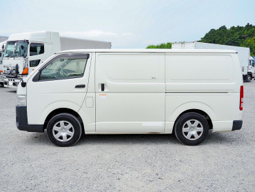 トヨタ ハイエース 冷凍バン 小型 QDF-GDH206V 年式 H30[写真08]
