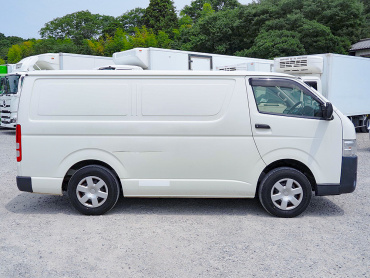 トヨタ ハイエース 冷凍バン 小型 QDF-GDH206V 年式 H30[写真07]