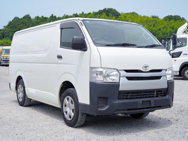 トヨタ ハイエース 冷凍バン 小型 QDF-GDH206V 年式 H30[写真03]