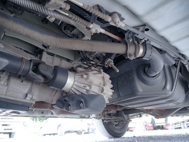 トヨタ ハイエース 冷凍バン 小型 QDF-GDH206V 年式 H30[写真28]