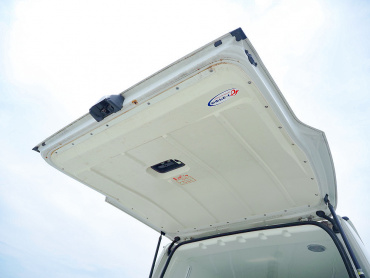 トヨタ ハイエース 冷凍バン 小型 QDF-GDH206V 年式 H30[写真12]