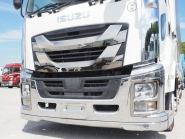 いすゞ ギガ ウイング車 大型 QKG-CYJ77B 年式 H29[写真08]
