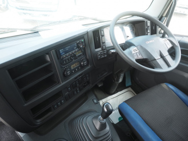 いすゞ ギガ ウイング車 大型 QKG-CYJ77B 年式 H29[写真29]
