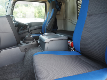 いすゞ ギガ ウイング車 大型 QKG-CYJ77B 年式 H29[写真36]