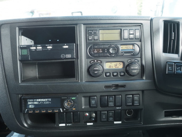 いすゞ ギガ 冷凍バン 大型 2PG-CYJ77CA 年式 H30[写真24]