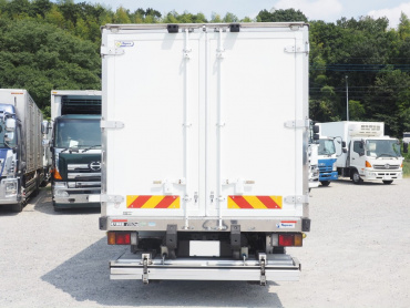 いすゞ エルフ 冷凍バン 小型 TPG-NPR85AN 年式 H28[写真06]