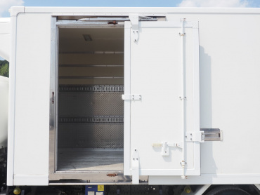 いすゞ エルフ 冷凍バン 小型 TPG-NPR85AN 年式 H28[写真17]