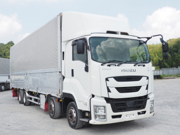 いすゞ ギガ ウイング車 大型 QKG-CYJ77B 年式 H28[写真05]