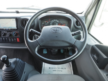 トヨタ ダイナ ウイング車 小型 TKG-XZU720 年式 H26[写真30]