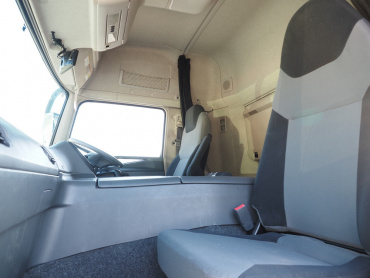 三菱ふそう スーパーグレート ウイング車 大型 QPG-FS64VZ 年式 H28[写真42]