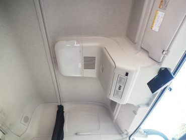 三菱ふそう スーパーグレート ウイング車 大型 QPG-FS64VZ 年式 H28[写真41]