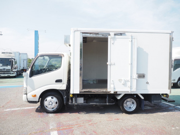 日野 デュトロ 冷凍バン 小型 TKG-XZC605M 年式 H29[写真15]