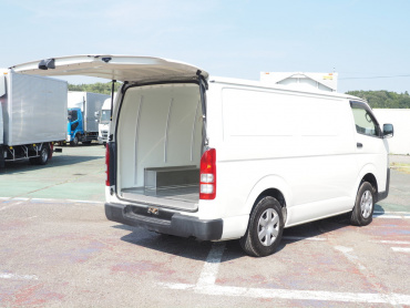トヨタ ハイエース 冷凍バン 小型 QDF-GDH206V 年式 H30[写真12]