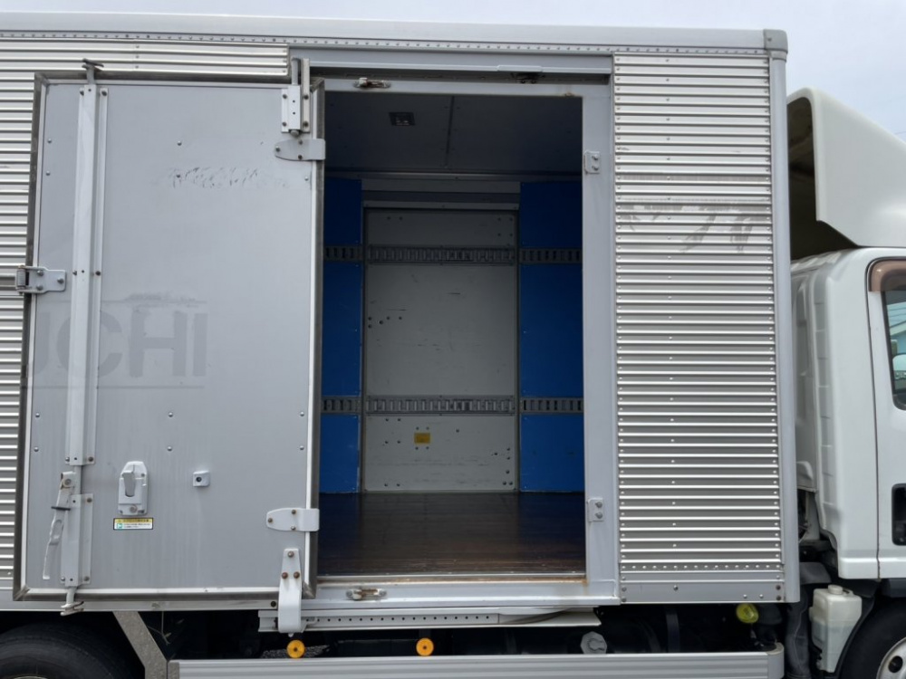 いすゞ エルフ バン車 小型 TKG-NMR85AN 年式 H25[写真03]