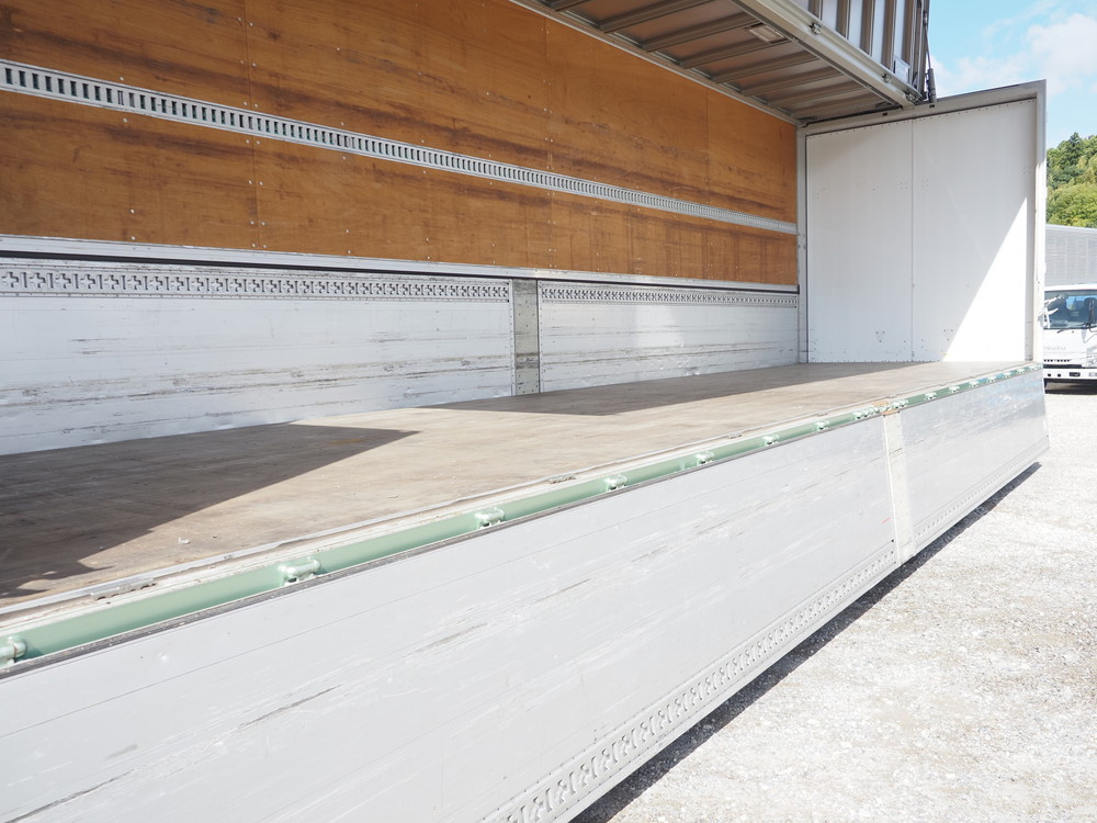 いすゞ ギガ ウイング車 大型 2PG-CYJ77C 年式 R1[写真21]