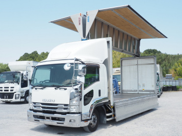 いすゞ フォワード ウイング車 中型 TKG-FRR90T2 年式 H29[写真03]