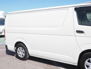 トヨタ ハイエース 冷凍バン 小型 QDF-GDH201V 年式 R1[写真08]