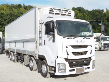 いすゞ ギガ 冷凍ウイング 大型 QKG-CYJ77B 年式 H29[写真05]