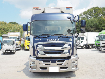 いすゞ ギガ ウイング車 大型 2PG-CYJ77C 年式 H29[写真03]