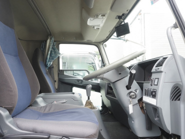 三菱ふそう ファイター ウイング車 中型 TKG-FK61F 年式 H27[写真26]