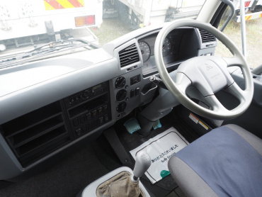 三菱ふそう ファイター ウイング車 中型 TKG-FK61F 年式 H27[写真28]