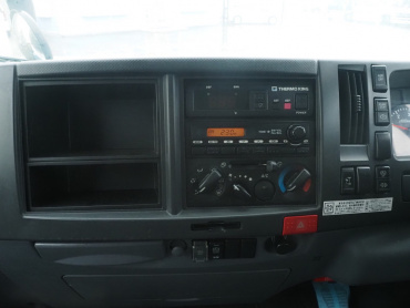 いすゞ エルフ 冷凍バン 小型 TKG-NMR85AN 年式 H25[写真24]