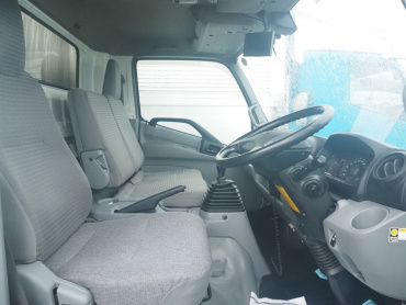 日野 デュトロ 冷凍バン 小型 TKG-XZU712M 年式 H30[写真20]